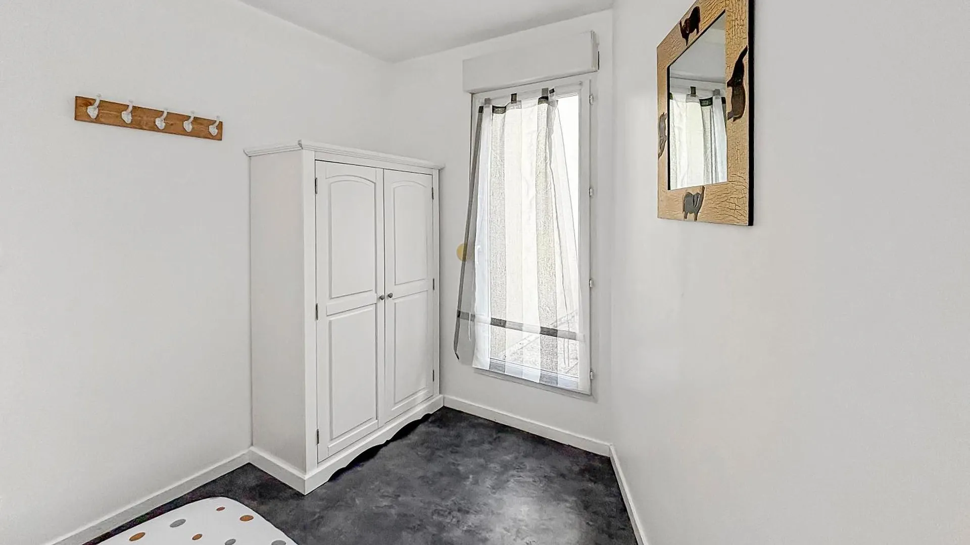 Spacieux & Lumineux Avec Balcon Beauvais 0*,  France